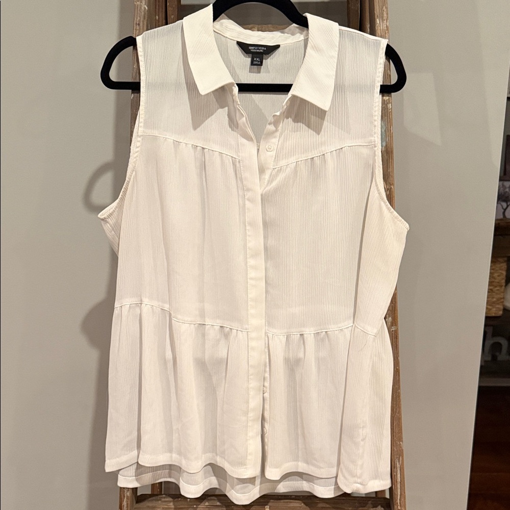 Simply Vera Vera Wang White Sleeveless Blouse